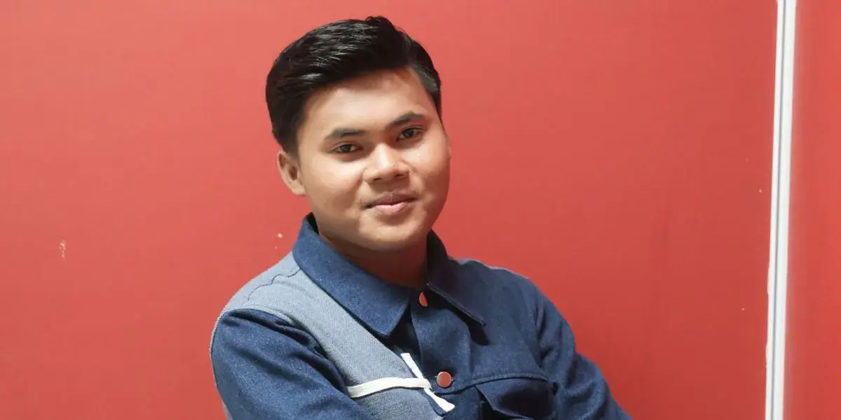 Ari Sampang Dangdut Academy 8 Ingin Ikuti Jejak Irwan DA2 - Kapanlagi.com