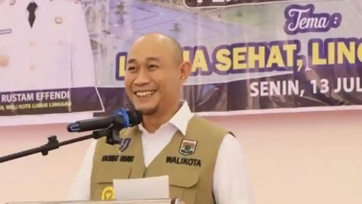 Hadiri MPLS SMAN 1, Wali Kota Lubuk Linggau Sebut Isu SPMB Pakai Sogokan Jutaan Rupiah Tidak Benar - Sripoku.com